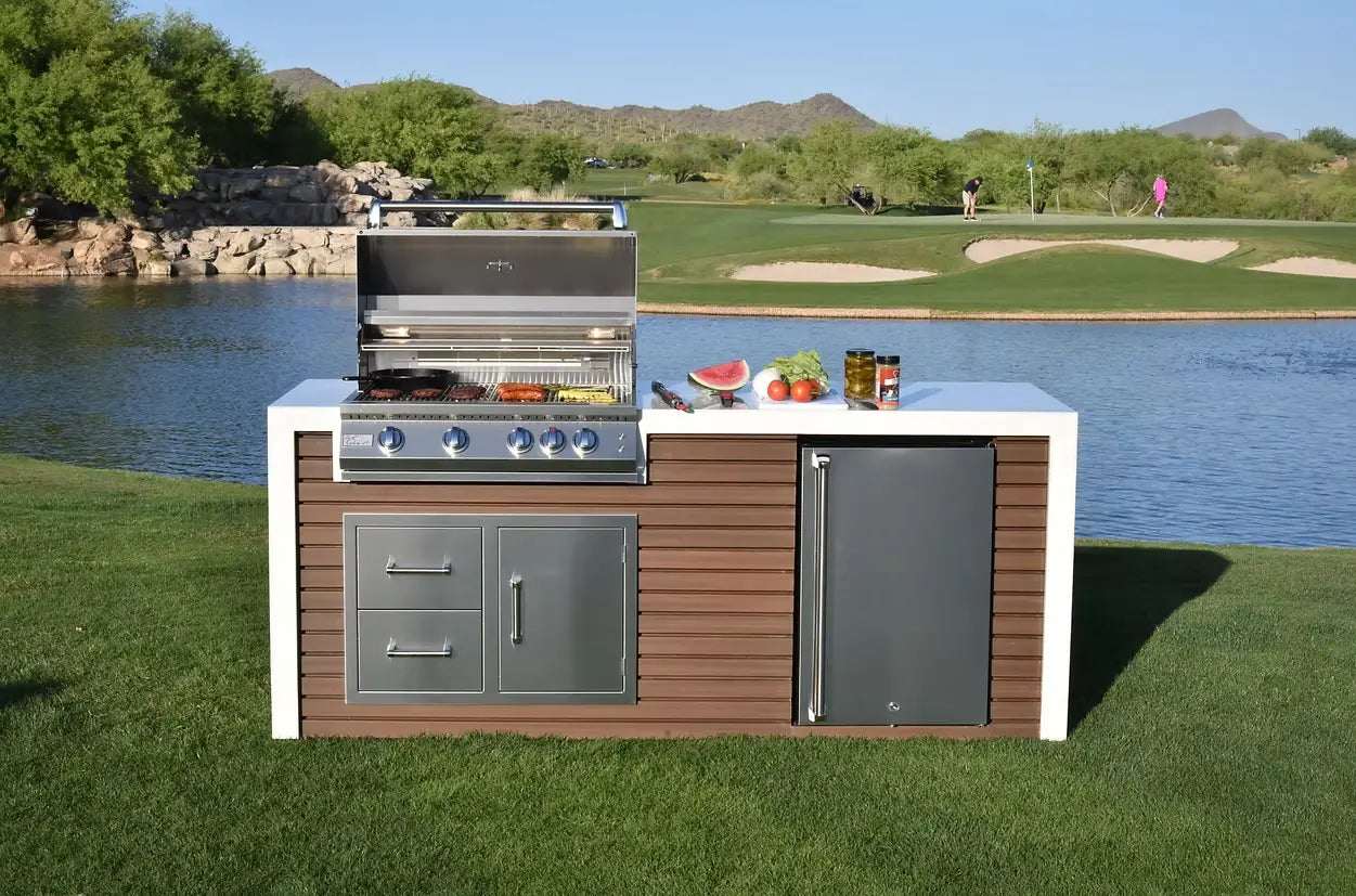 OUTDOOR-APPLIANCES Backyard Brillance