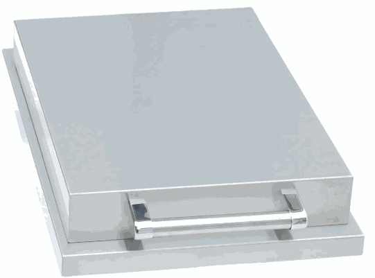 KoKoMo single side burner with stainless steel lid and polished handle for outdoor kitchens
